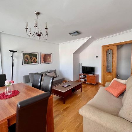 Housing León - Conde Duplex Appartement Buitenkant foto