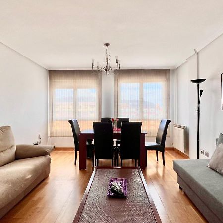 Housing León - Conde Duplex Appartement Buitenkant foto